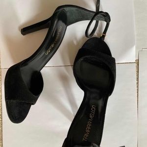 Tamara Mellon Heel with open toes